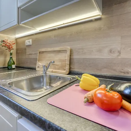 Nika By Interhome