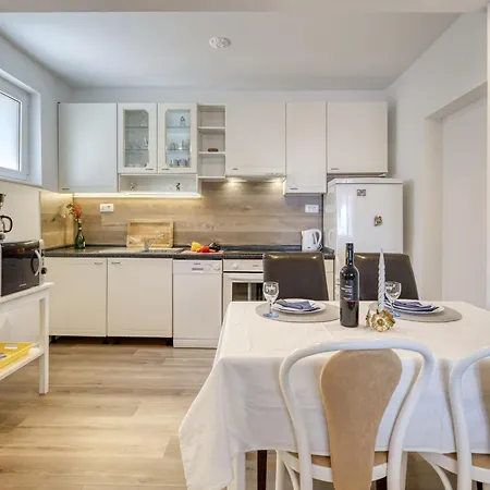 Nika By Interhome Icici