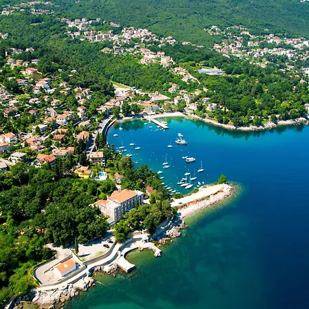 Nika By Interhome * Ičići