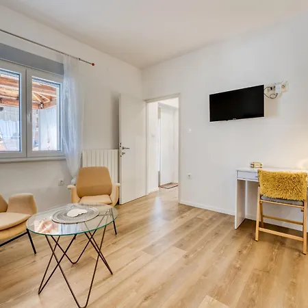 Nika By Interhome Lägenhet *